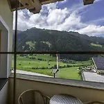 In Neustift Near Lift Appartement *