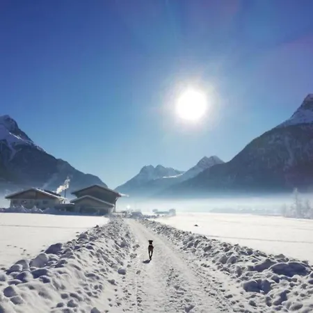In Neustift Near Lift * نيوستيف ام ستوبيتا